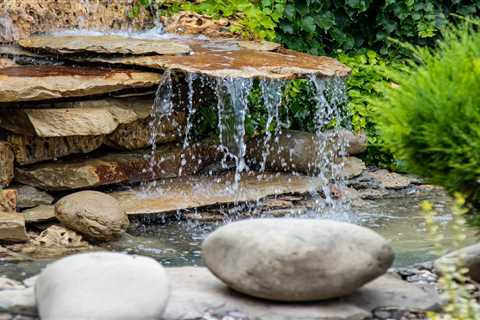 12 Tips for Low-Maintenance Backyard Water Features